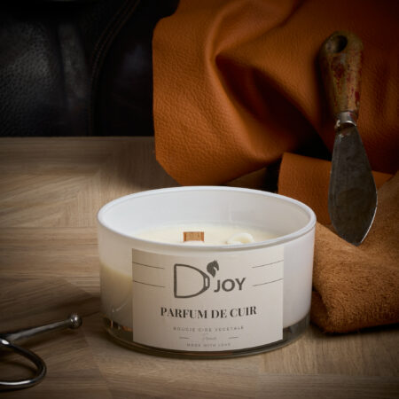 Bougie D'JOY Parfum de cuir grand format